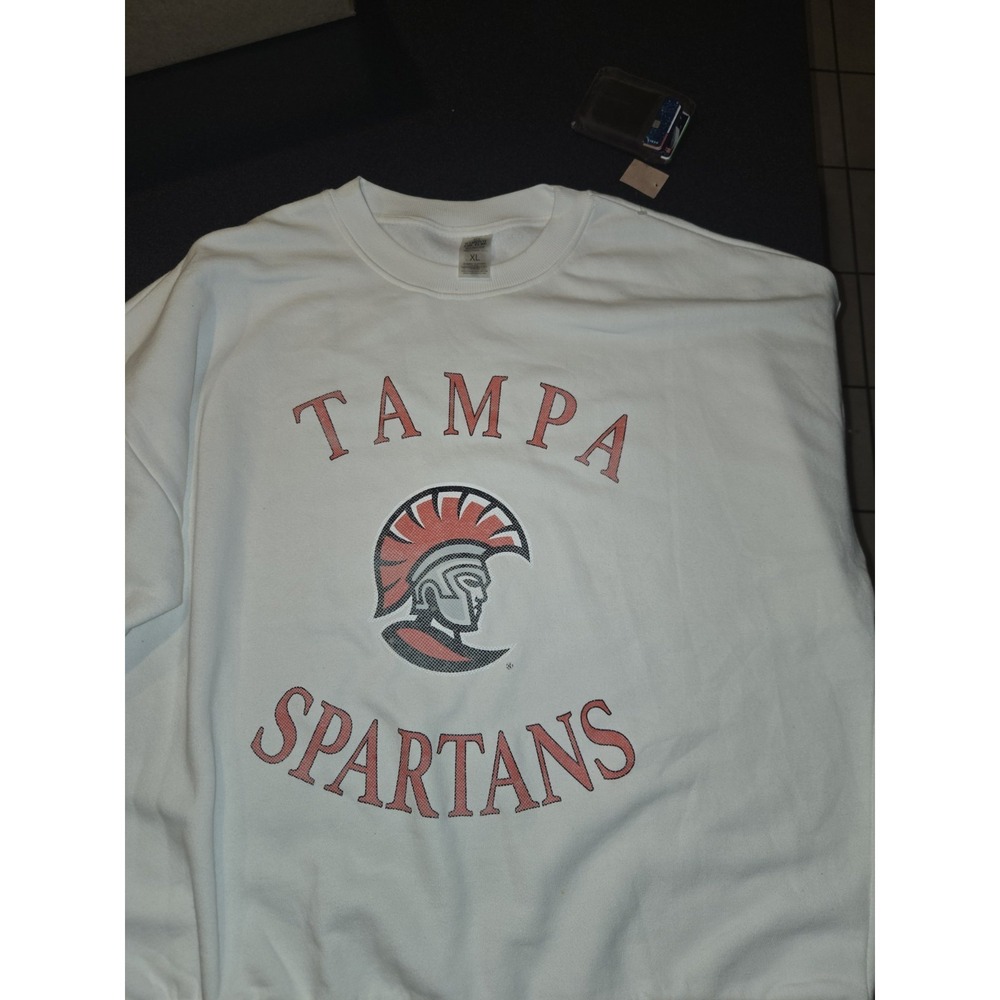 Gameday Couture Tampa Spartans White Crewneck Sweatshirt Women's XL
